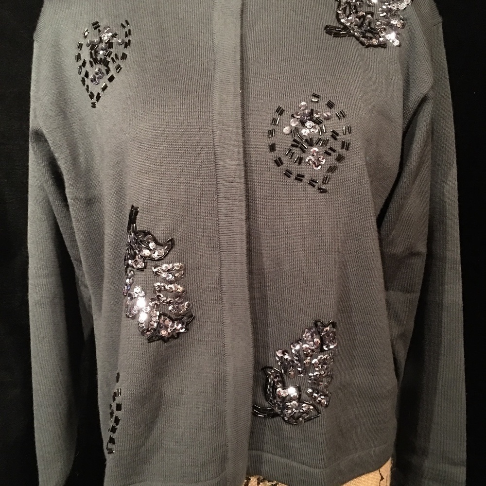 UNBRANDED Dark Gray Sequin/Beaded Cardigan, Button front, long sleeves, Size XL